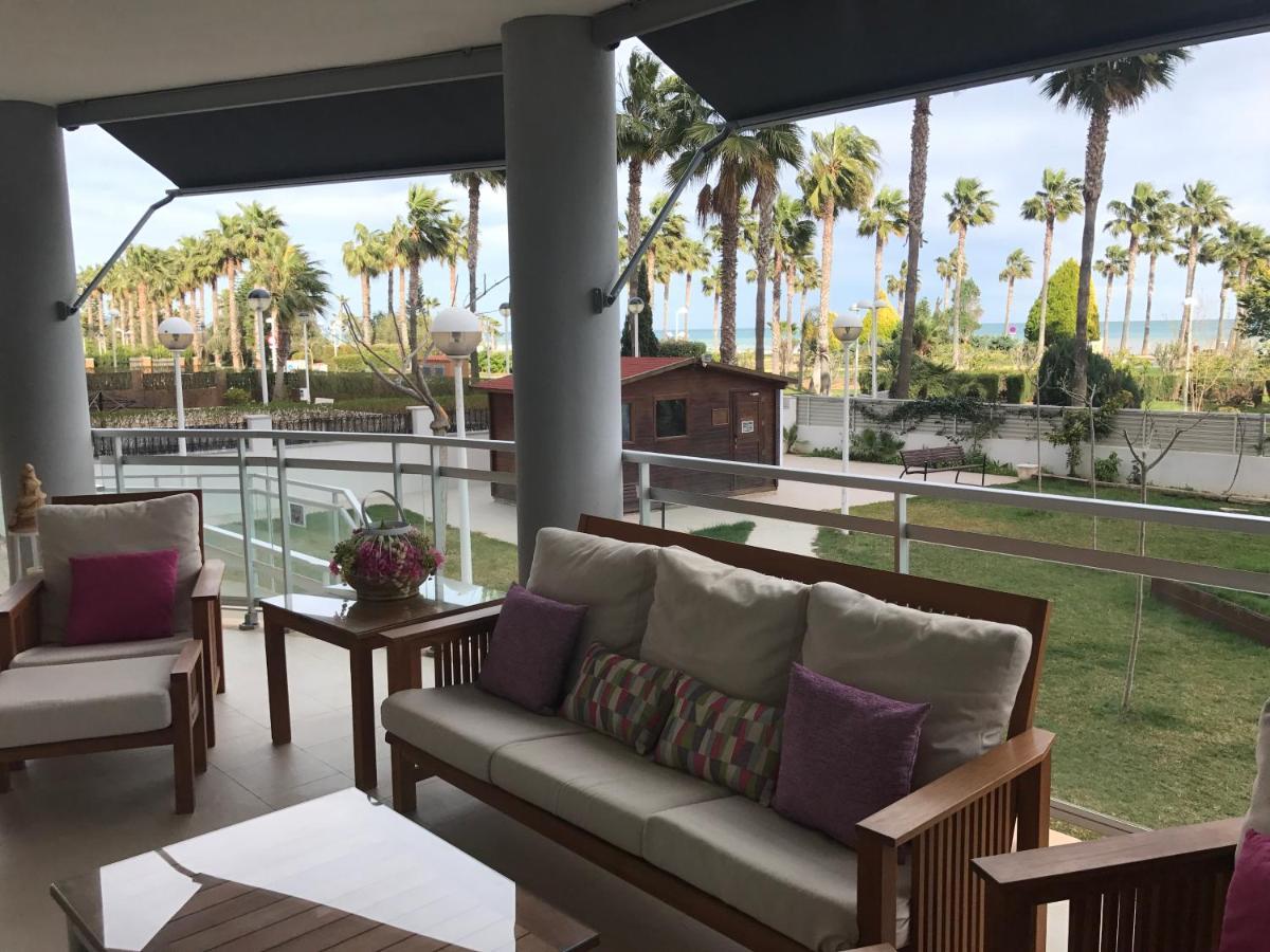 אורופסה דל מר Apartamento Con Espectacular Terraza Frente Al Mar מראה חיצוני תמונה