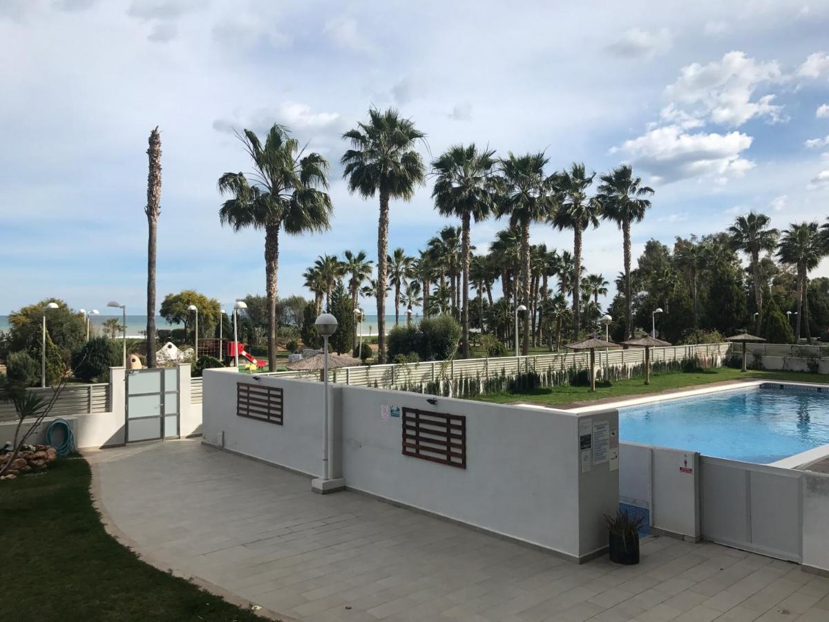 אורופסה דל מר Apartamento Con Espectacular Terraza Frente Al Mar מראה חיצוני תמונה
