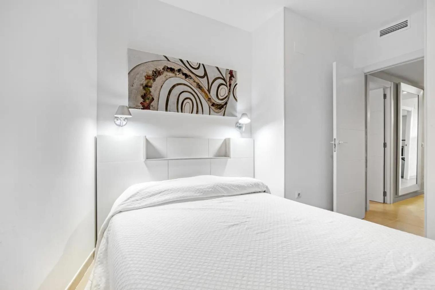 אורופסה דל מר Apartamento Con Espectacular Terraza Frente Al Mar מראה חיצוני תמונה