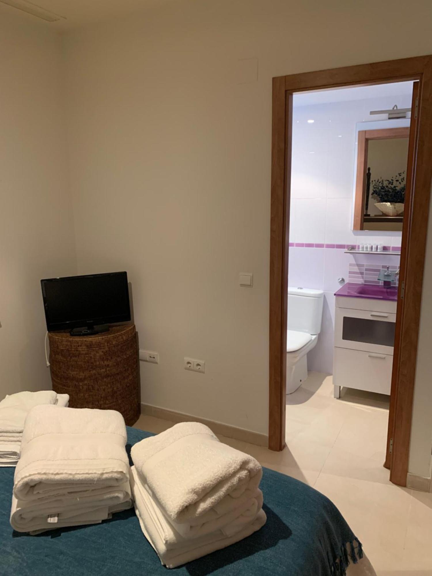 אורופסה דל מר Apartamento Con Espectacular Terraza Frente Al Mar מראה חיצוני תמונה